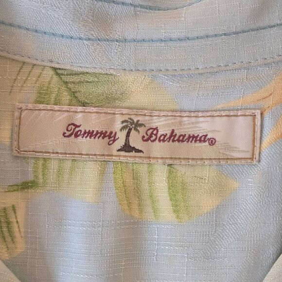 Tommy Bahama Mens Tropical Silk Short Sleeve Hawaiian Shirt Multicolor Large - Picture 2 of 12